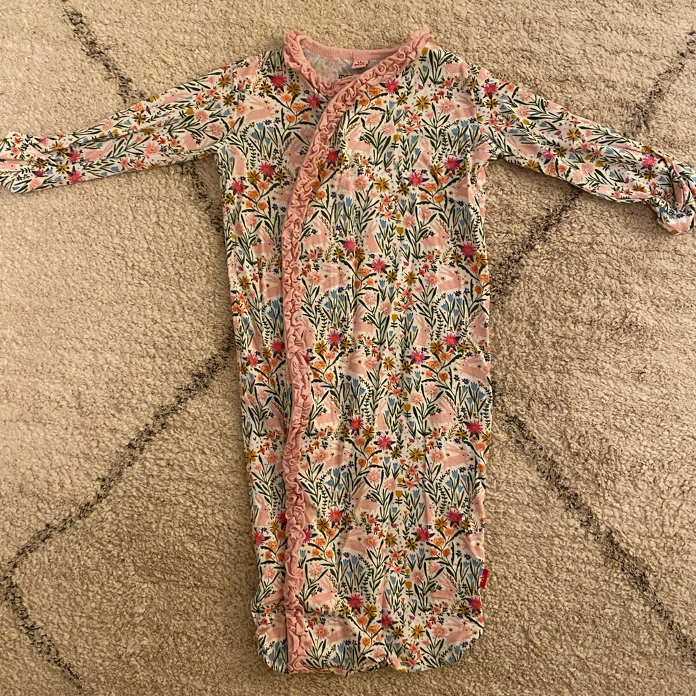 Magnetic Me Gown NB-3mo